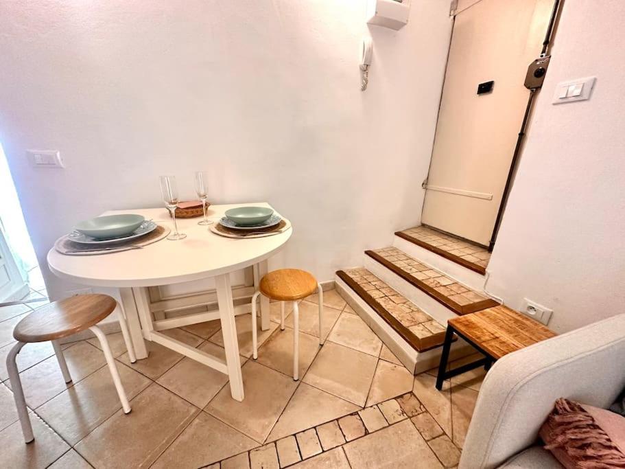 Un Petit Coin Proche De La Mer Menton Exterior foto
